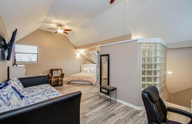 891 Davis Road, League City, TX 77573