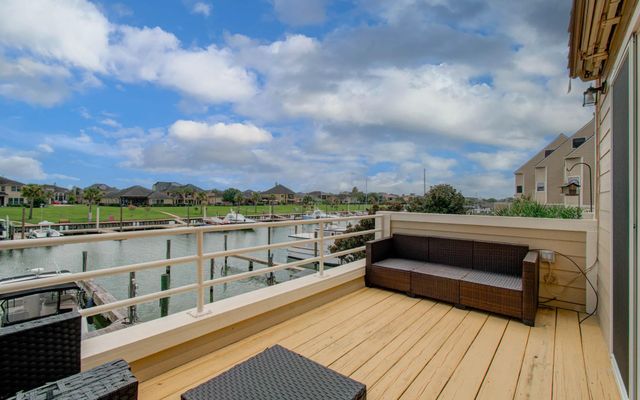 891 Davis Road, League City, TX 77573