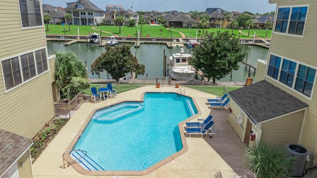891 Davis Road, League City, TX 77573