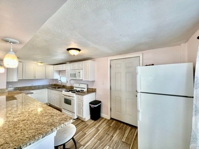14 Amity St 1, Lynn, MA 01902