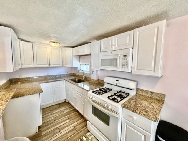 14 Amity St 1, Lynn, MA 01902