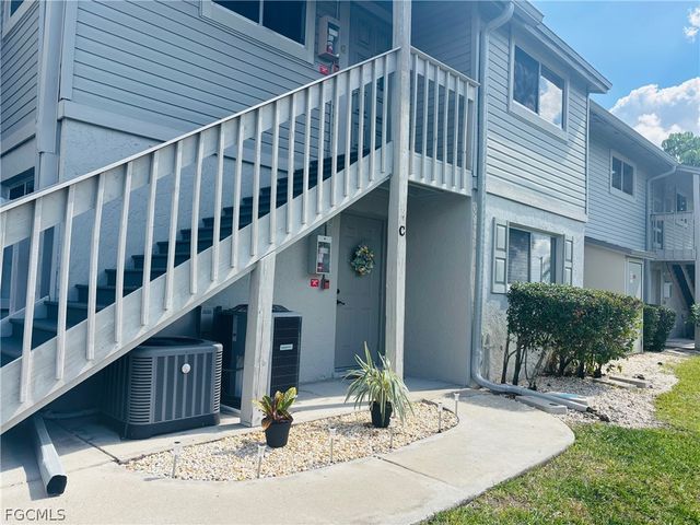 5755 Foxlake DR C, North Fort Myers, FL 33917