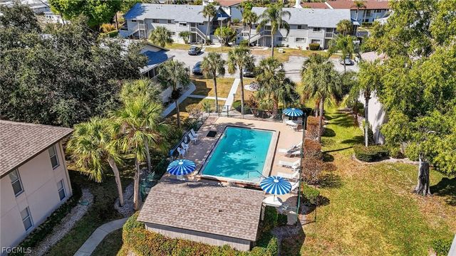 5755 Foxlake DR C, North Fort Myers, FL 33917