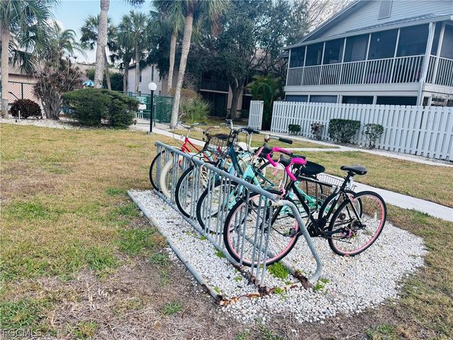 5755 Foxlake DR C, North Fort Myers, FL 33917