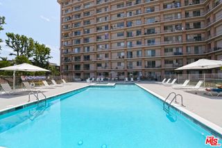 100 S Doheny Drive 424, Los Angeles, CA 90048