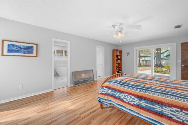 10308 W Nakema Dr, Jacksonville, FL 32257