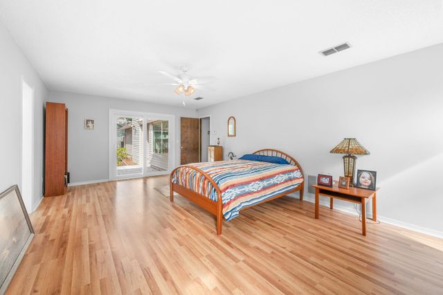 10308 W Nakema Dr, Jacksonville, FL 32257