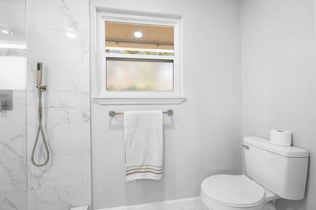 10308 W Nakema Dr, Jacksonville, FL 32257