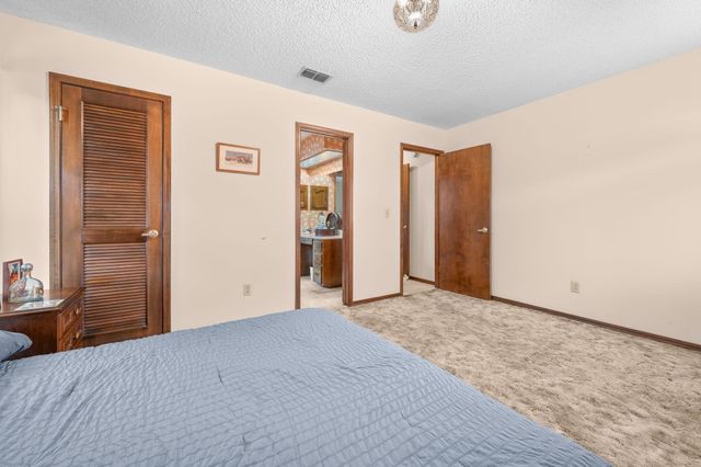 10308 W Nakema Dr, Jacksonville, FL 32257