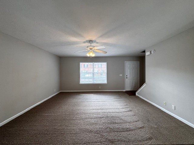 1027 Sitting Bull Xing, Murfreesboro, TN 37128