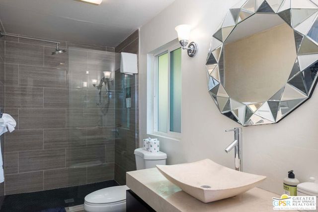 2072 Arnico Street, Palm Springs, CA 92262