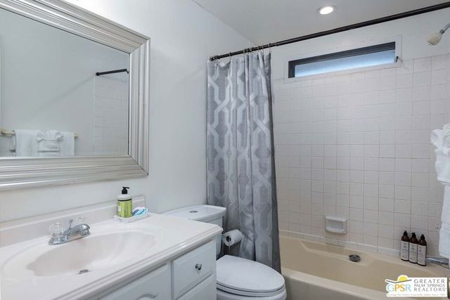 2072 Arnico Street, Palm Springs, CA 92262