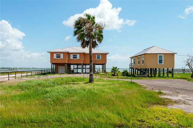 384 Egery Island Road, Taft, TX 78390