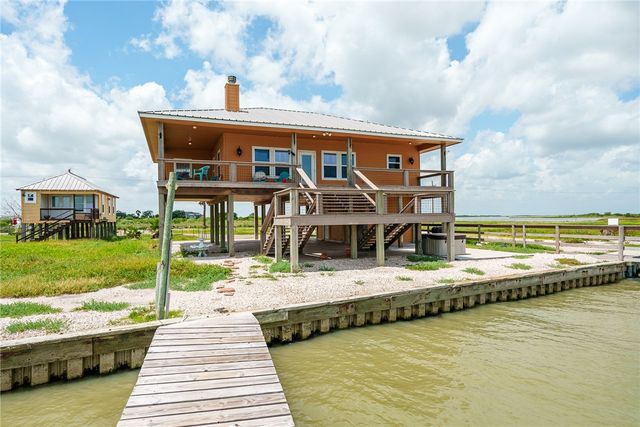 384 Egery Island Road, Taft, TX 78390