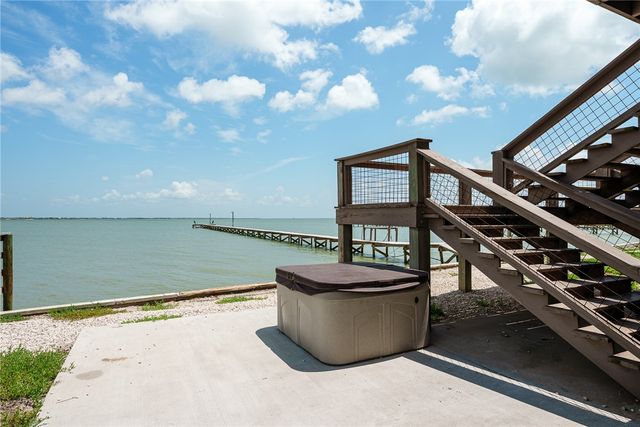 384 Egery Island Road, Taft, TX 78390