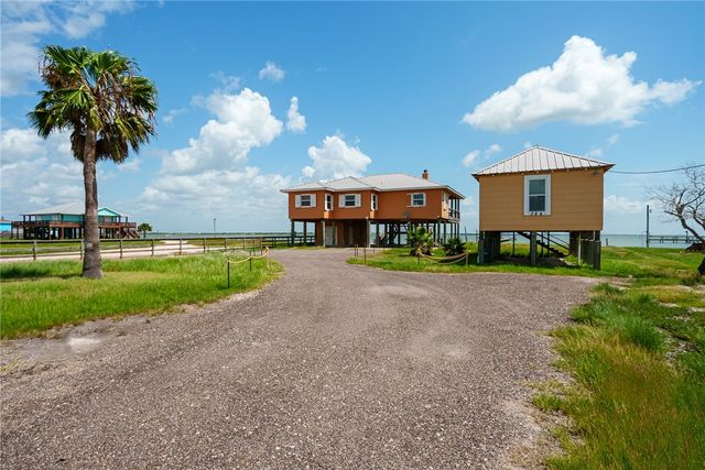 384 Egery Island Road, Taft, TX 78390