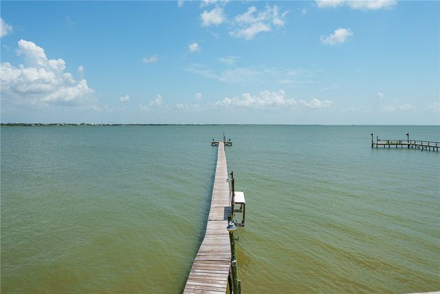 384 Egery Island Road, Taft, TX 78390