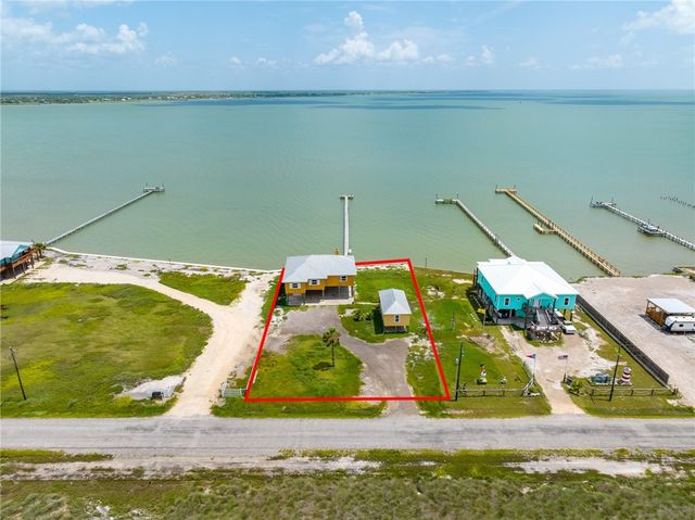 384 Egery Island Road, Taft, TX 78390