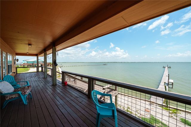 384 Egery Island Road, Taft, TX 78390