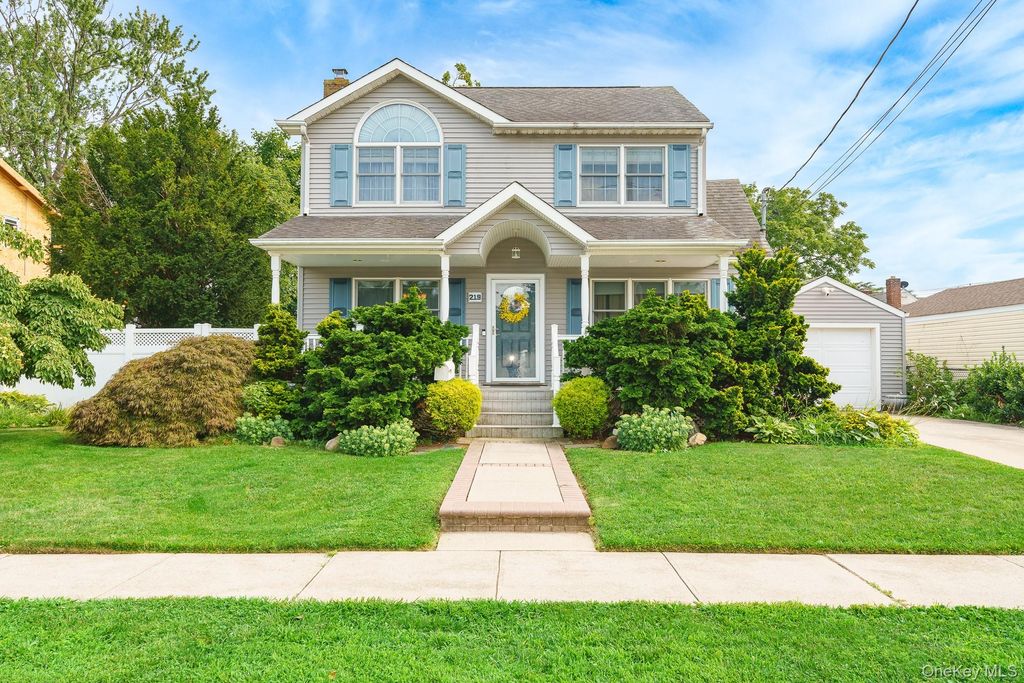219 Leonard Street, North Bellmore, NY 11710 — exterior