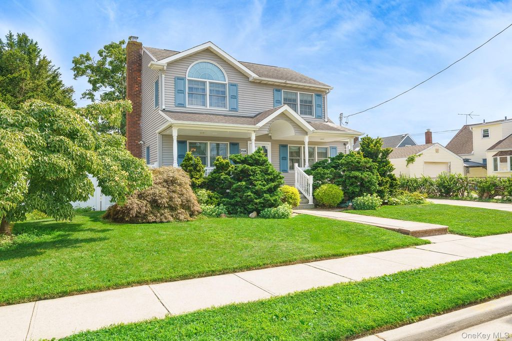 219 Leonard Street, North Bellmore, NY 11710 — photo 2