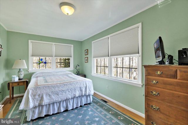 250 CLEARFIELD RD, New Providence, PA 17560