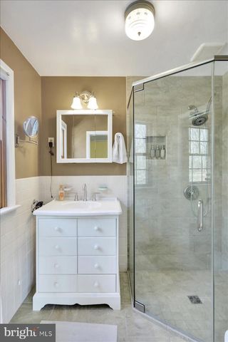 250 CLEARFIELD RD, New Providence, PA 17560