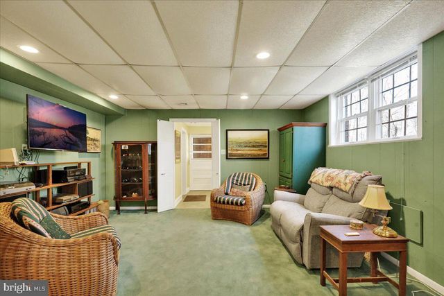 250 CLEARFIELD RD, New Providence, PA 17560