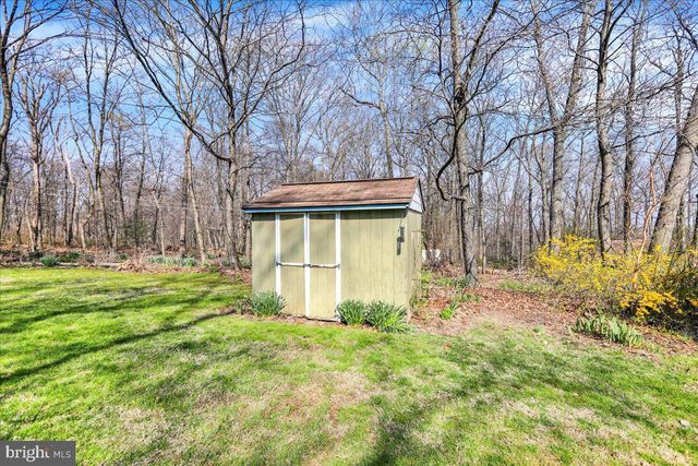 250 CLEARFIELD RD, New Providence, PA 17560