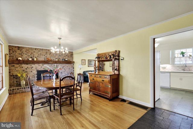 250 CLEARFIELD RD, New Providence, PA 17560