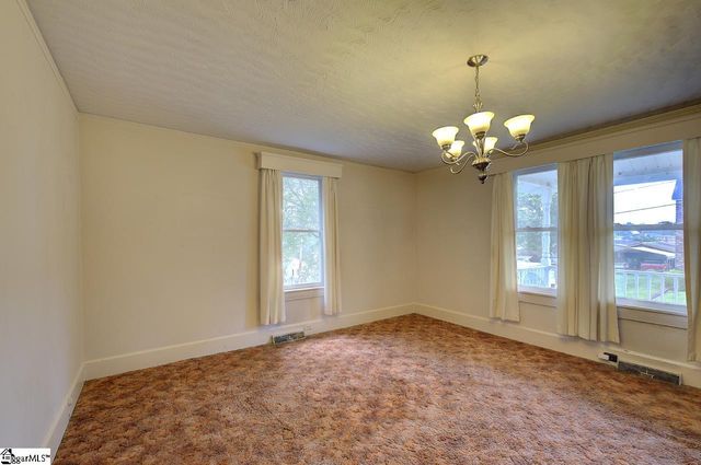 23 Transylvania Street, Piedmont, SC 29673