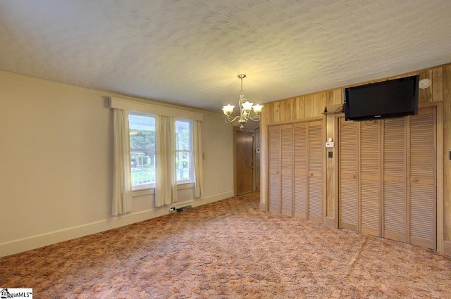 23 Transylvania Street, Piedmont, SC 29673