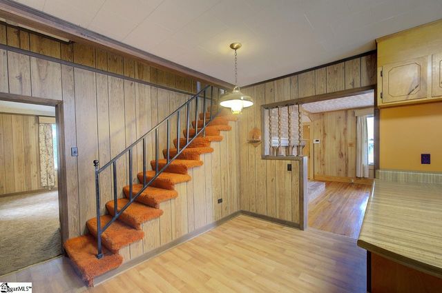 23 Transylvania Street, Piedmont, SC 29673