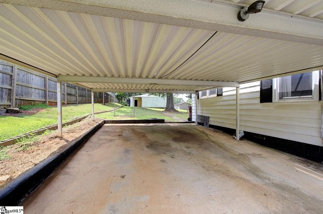 23 Transylvania Street, Piedmont, SC 29673