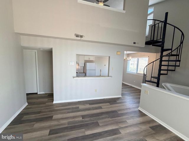 2202 SANDRA RD, Voorhees, NJ 08043