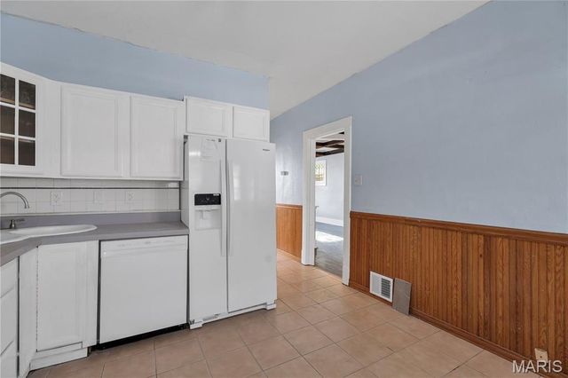 3915 Schiller Place, St Louis, MO 63116