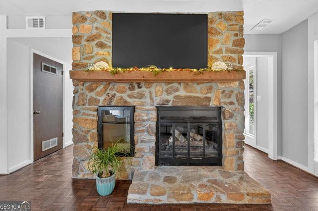 652 Wilshire Place, Gainesville, GA 30501