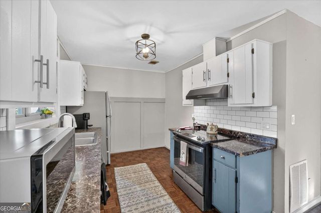 652 Wilshire Place, Gainesville, GA 30501