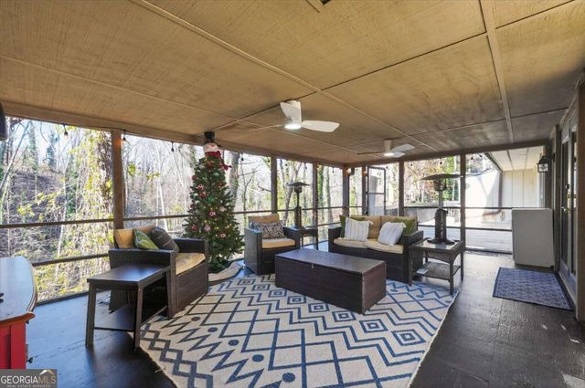 652 Wilshire Place, Gainesville, GA 30501