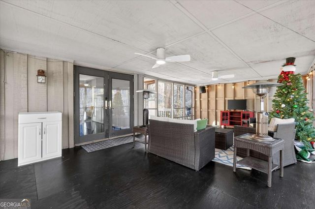 652 Wilshire Place, Gainesville, GA 30501