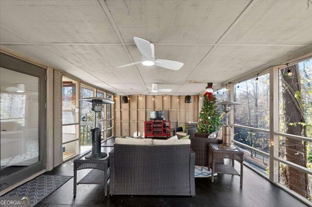 652 Wilshire Place, Gainesville, GA 30501