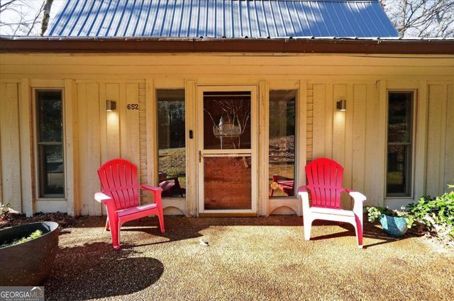 652 Wilshire Place, Gainesville, GA 30501