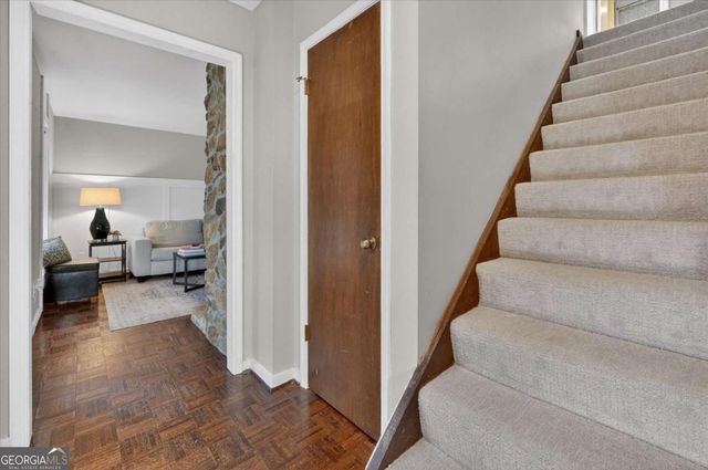 652 Wilshire Place, Gainesville, GA 30501