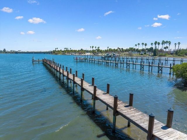 8820 44th Avenue, Sebastian, FL 32958