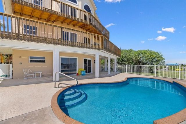 8820 44th Avenue, Sebastian, FL 32958