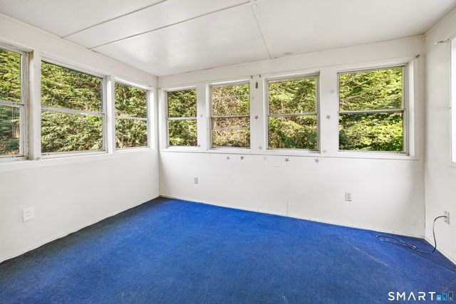 38 Joy Road, Waterbury, CT 06708