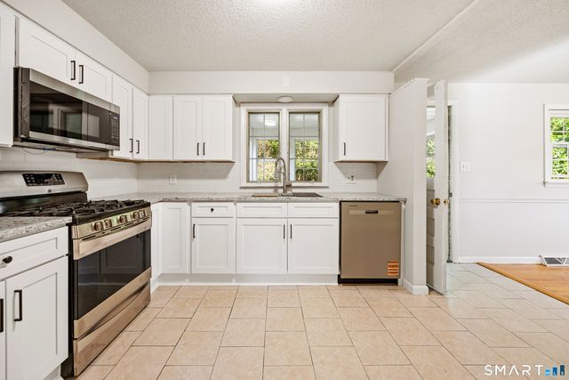 38 Joy Road, Waterbury, CT 06708