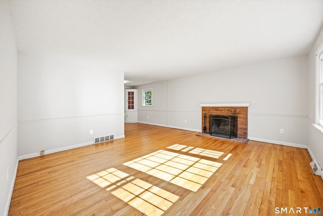 38 Joy Road, Waterbury, CT 06708