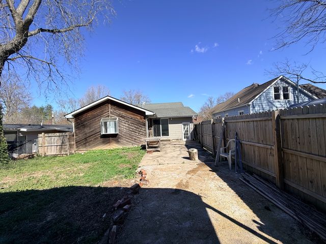 2123 Clay Street, Murphysboro, IL 62966
