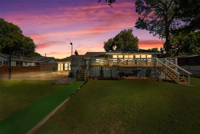 6759 Briar Road, Azle, TX 76020